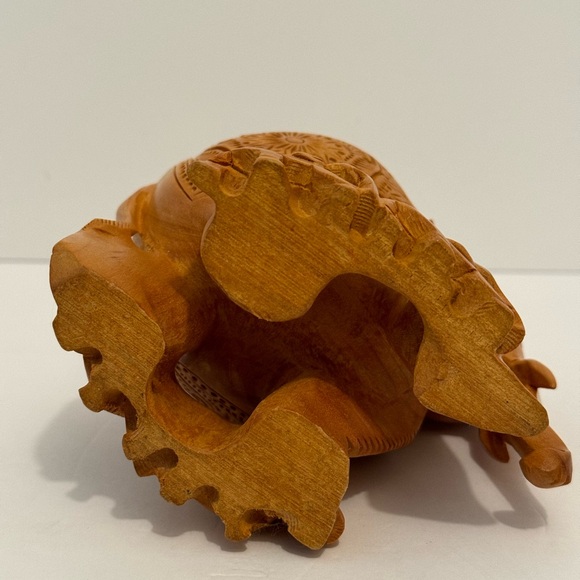 Engraved Brown Teak Wood Elephant Statue Hand Carved 4” Trunk Down With Tusk - Picture 8 of 9